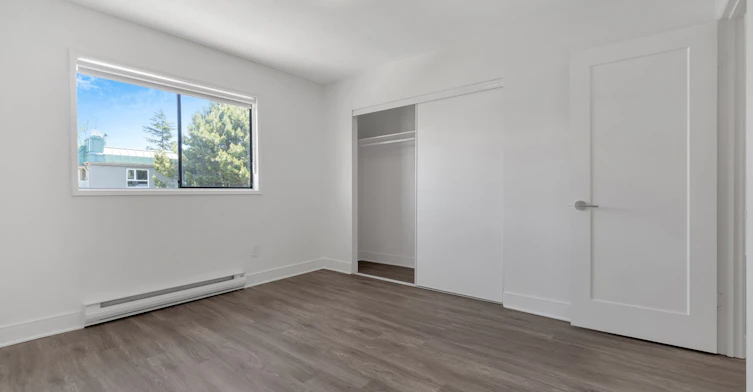 0312-2533 Dowler Place, Victoria, BC, V8T 4H7