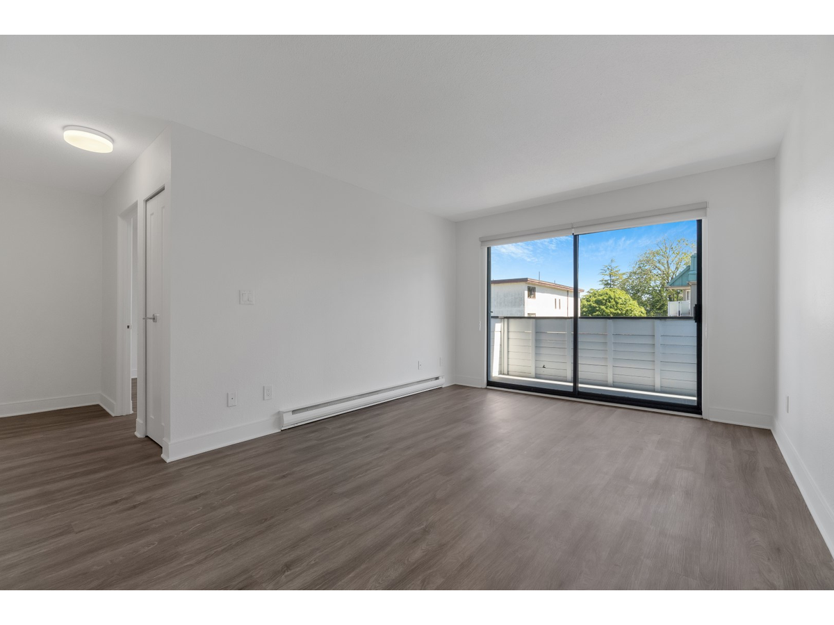 0407-2533 Dowler Place, Victoria, BC, V8T 4H7 - 16