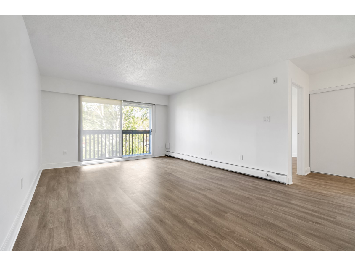 0301-3868 Shelbourne Street, Saanich, BC, V8P 5J1 - 11