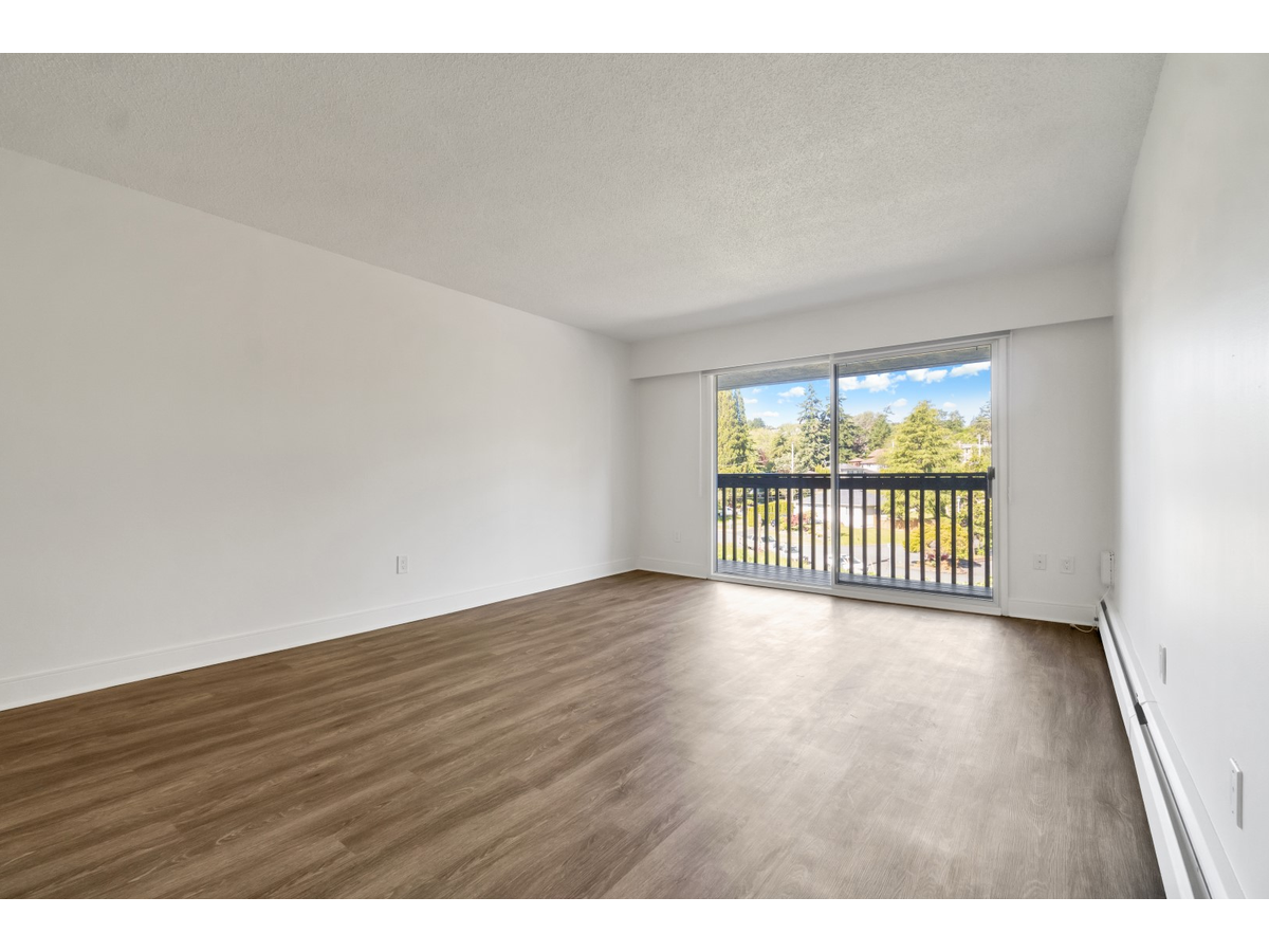 0301-3868 Shelbourne Street, Saanich, BC, V8P 5J1 - 12