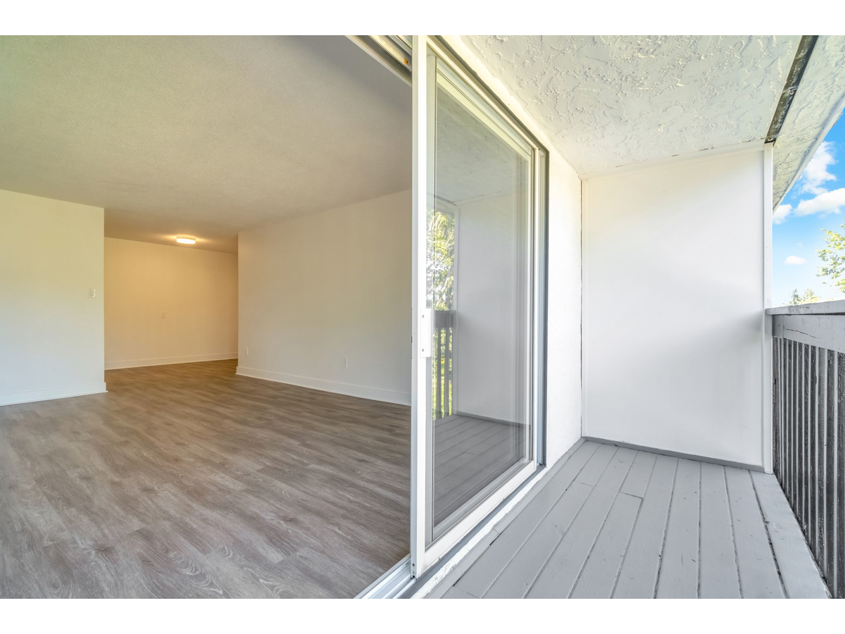 0301-3868 Shelbourne Street, Saanich, BC, V8P 5J1 - 13