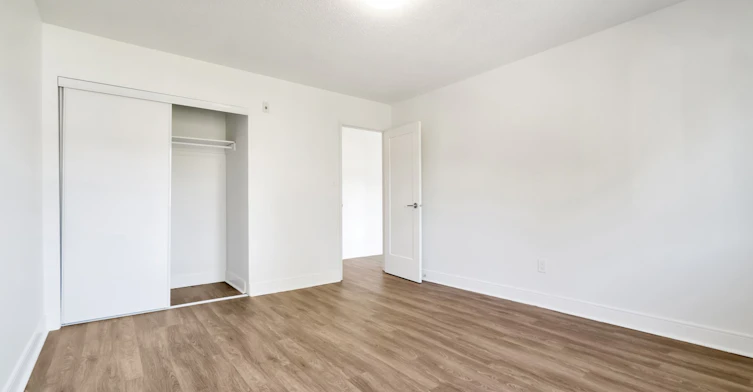0301-3868 Shelbourne Street, Saanich, BC, V8P 5J1 - 14