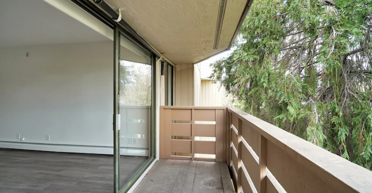 0230-3255 Cook Street, Saanich, BC, V8X 1A4 - 8