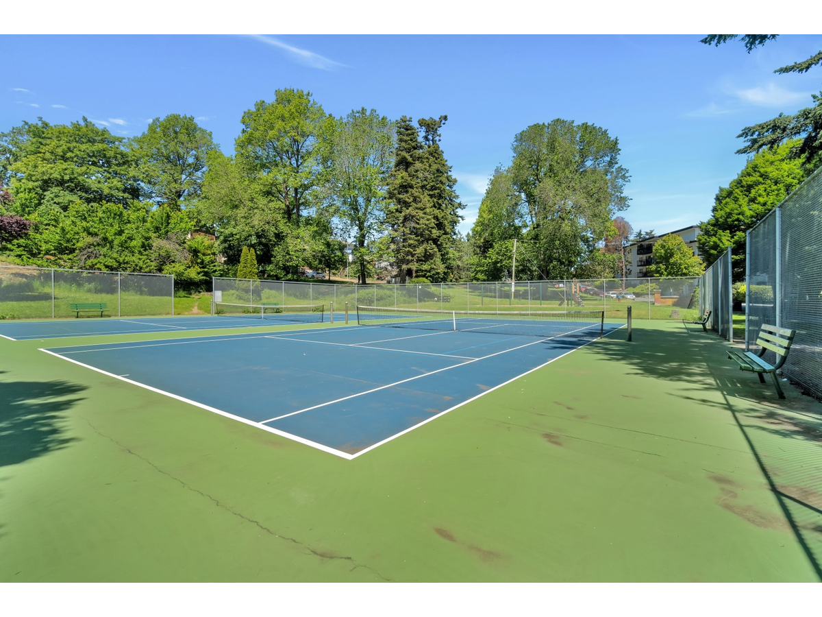 0327-707 Esquimalt Road, Victoria, BC, V9A 3L7 - 6