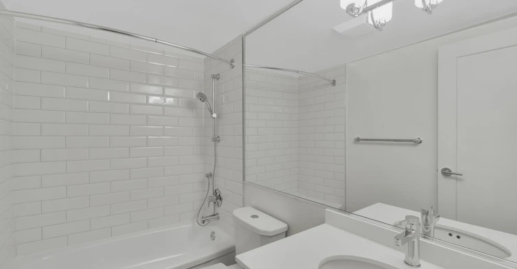 0327-707 Esquimalt Road, Victoria, BC, V9A 3L7 - 2