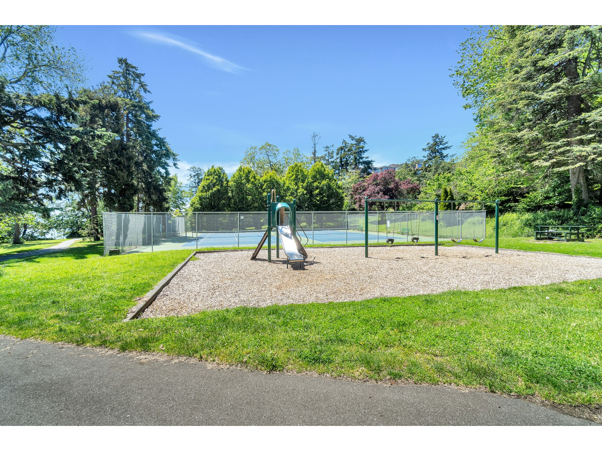 0327-707 Esquimalt Road, Victoria, BC, V9A 3L7 - 5