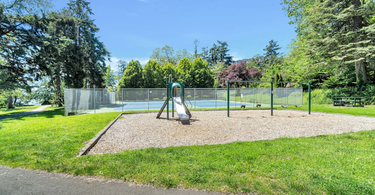 0327-707 Esquimalt Road, Victoria, BC, V9A 3L7 - 5