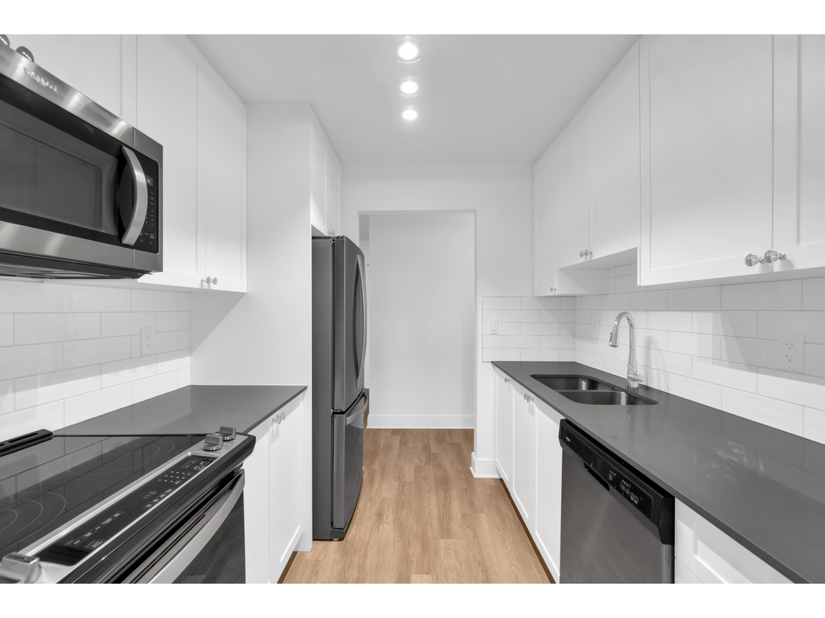 A111-3205 Wetherby Road, Saanich, BC, V8P 4A3 - 16