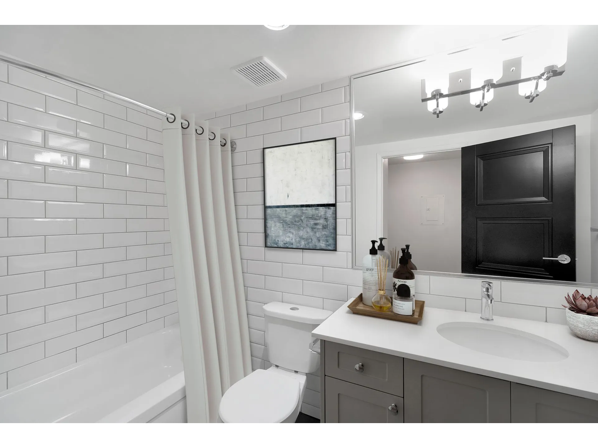 A111-3205 Wetherby Road, Saanich, BC, V8P 4A3 - 4