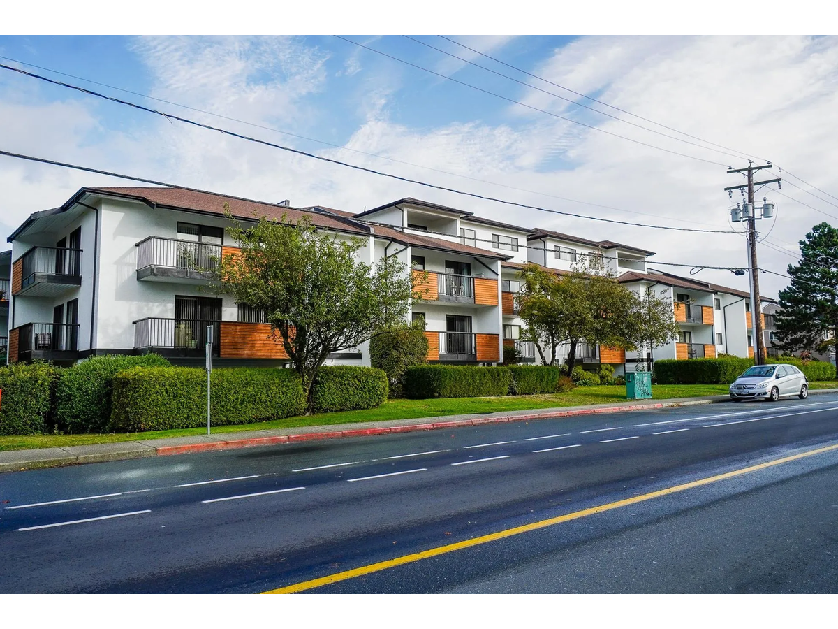A116-3205 Wetherby Road, Saanich, BC, V8P 4A3