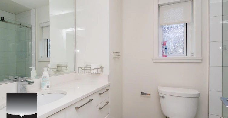 1078 Nicola Street, Vancouver, BC, V6G 2E2 - 10