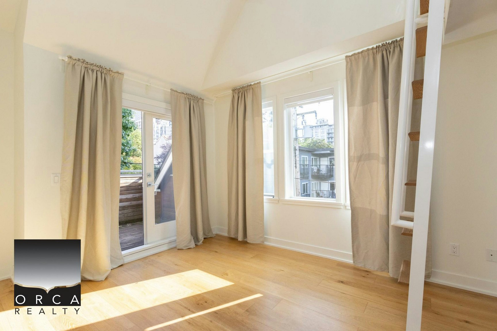 1078 Nicola Street, Vancouver, BC, V6G 2E2 - 5