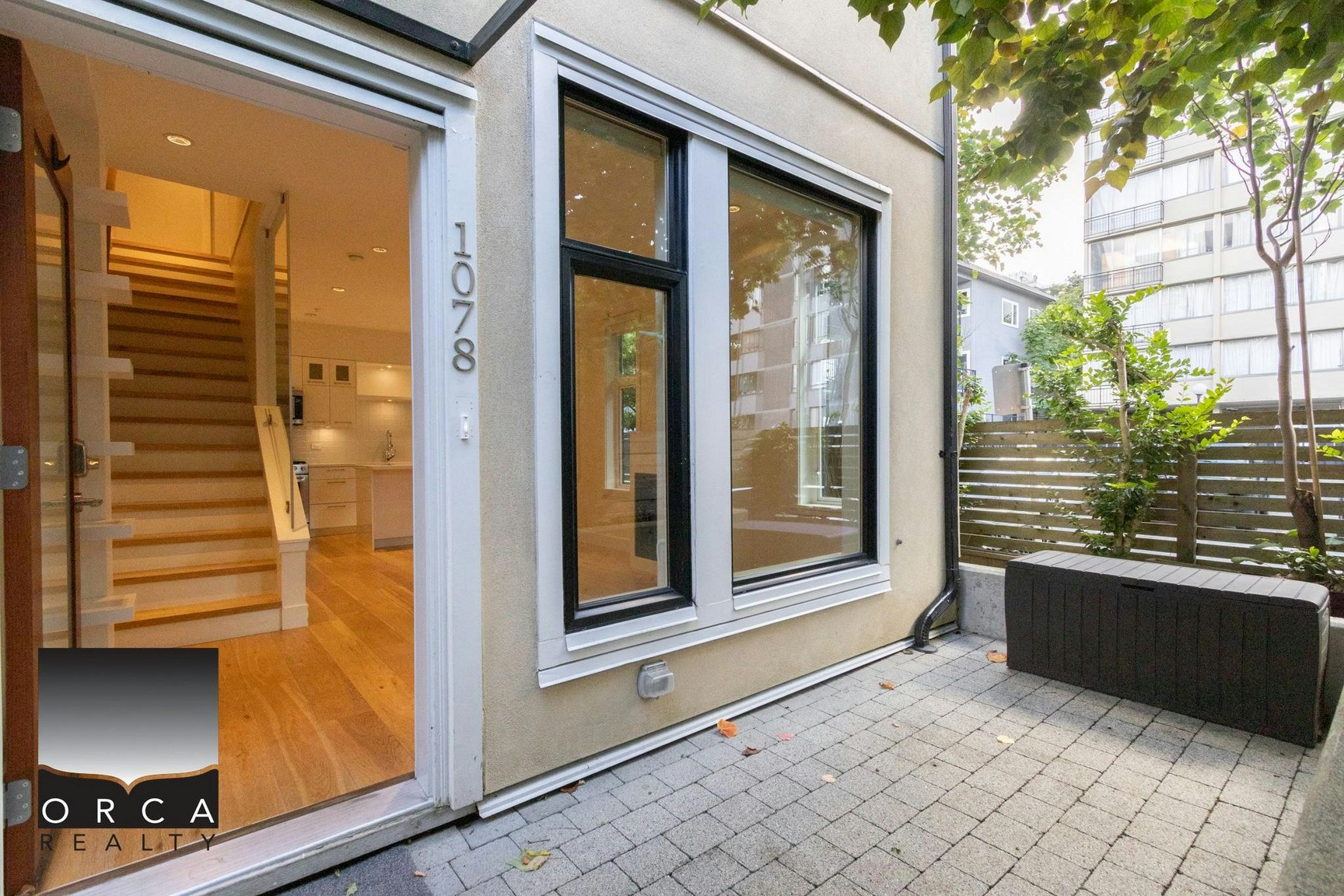 1078 Nicola Street, Vancouver, BC, V6G 2E2 - 2