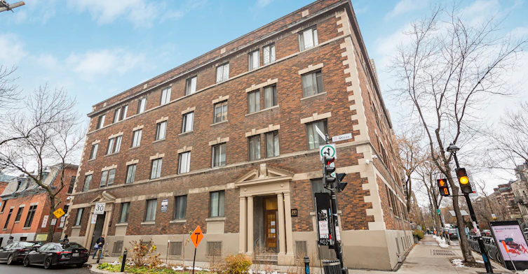 257 Milton, Montréal, QC, H2X 1V7 - 13