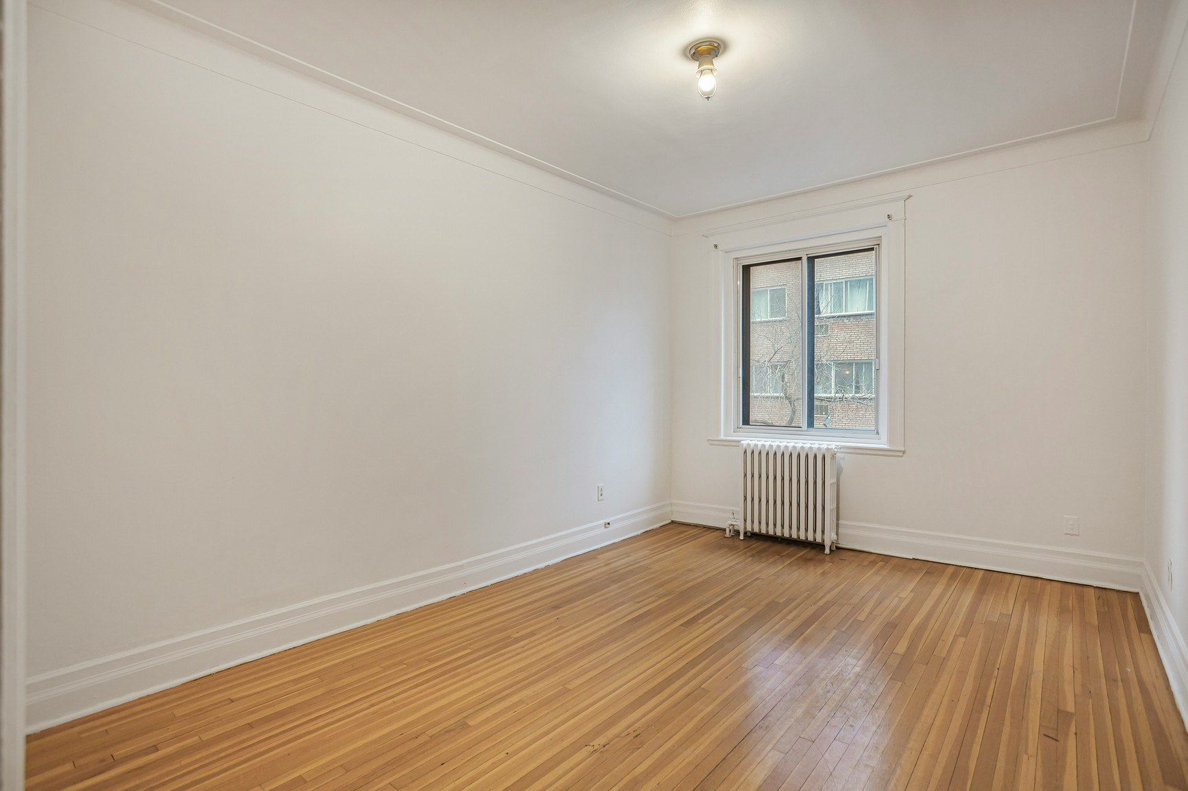 257 Milton, Montréal, QC, H2X 1V7 - 7