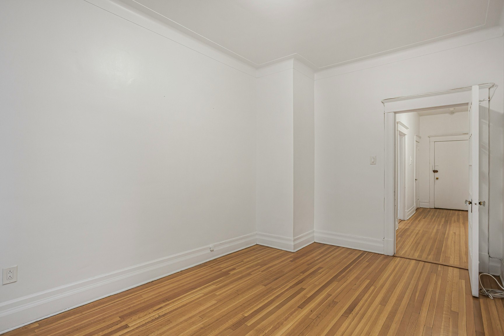 257 Milton, Montréal, QC, H2X 1V7 - 11