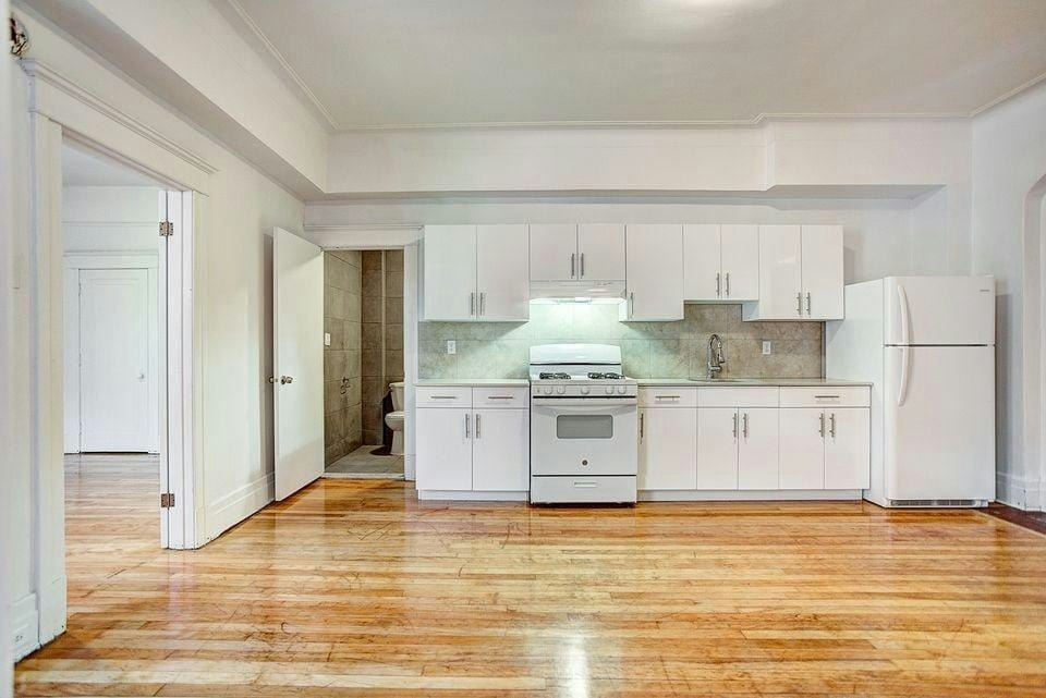 3514 Hutchison, Montréal, QC, H2X 2H2 - 5