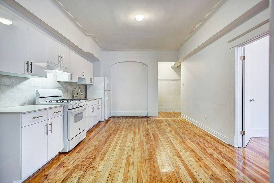 3514 Hutchison, Montréal, QC, H2X 2H2 - 11