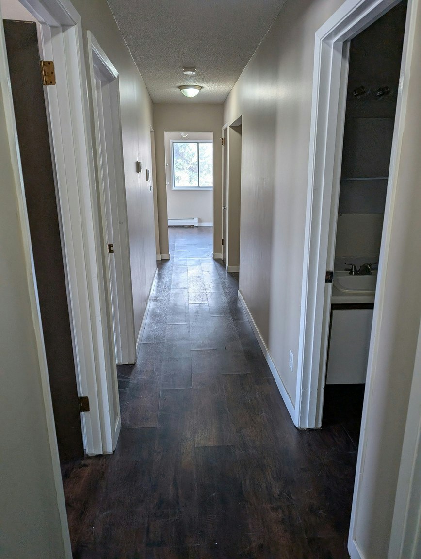 303-5016 51 Avenue, Leduc, AB, T9E 5L1 - 4