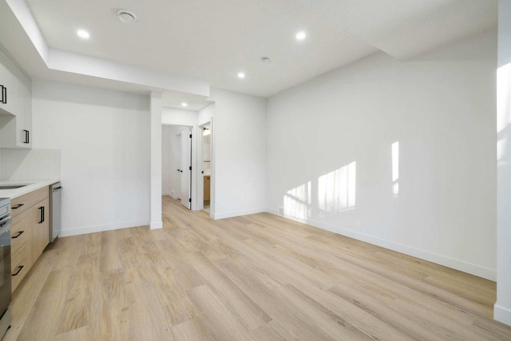 2917B-2203 28 Avenue SW, Calgary, AB, T2T 1K8 - 4