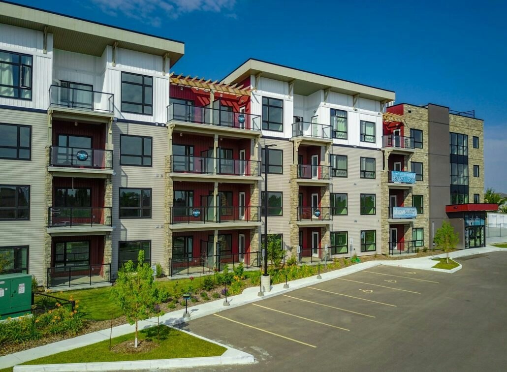 12804 140 Avenue Nw, Edmonton, AB, T6V 0M3 - 12