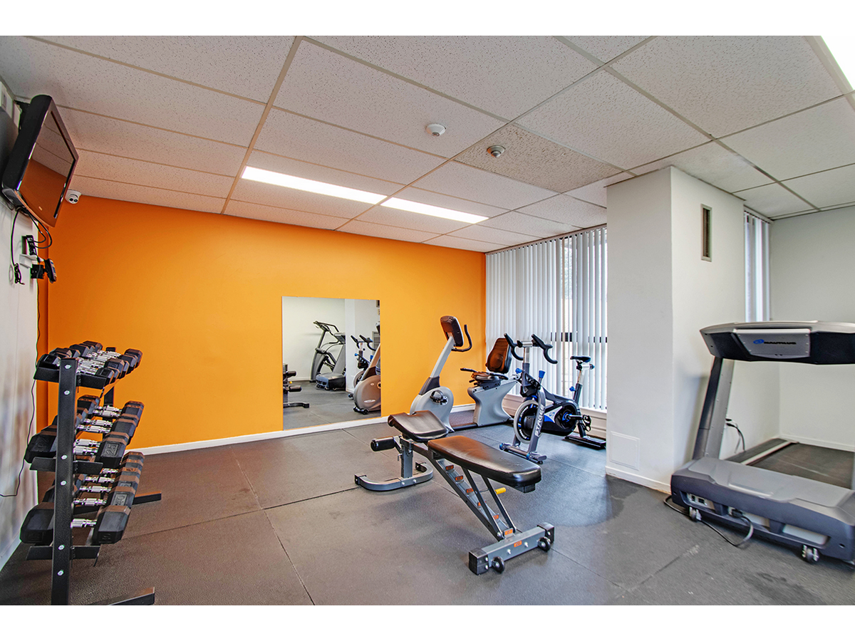 0210-300 Antibes Drive, Toronto, ON, M2R 3N8 - 5