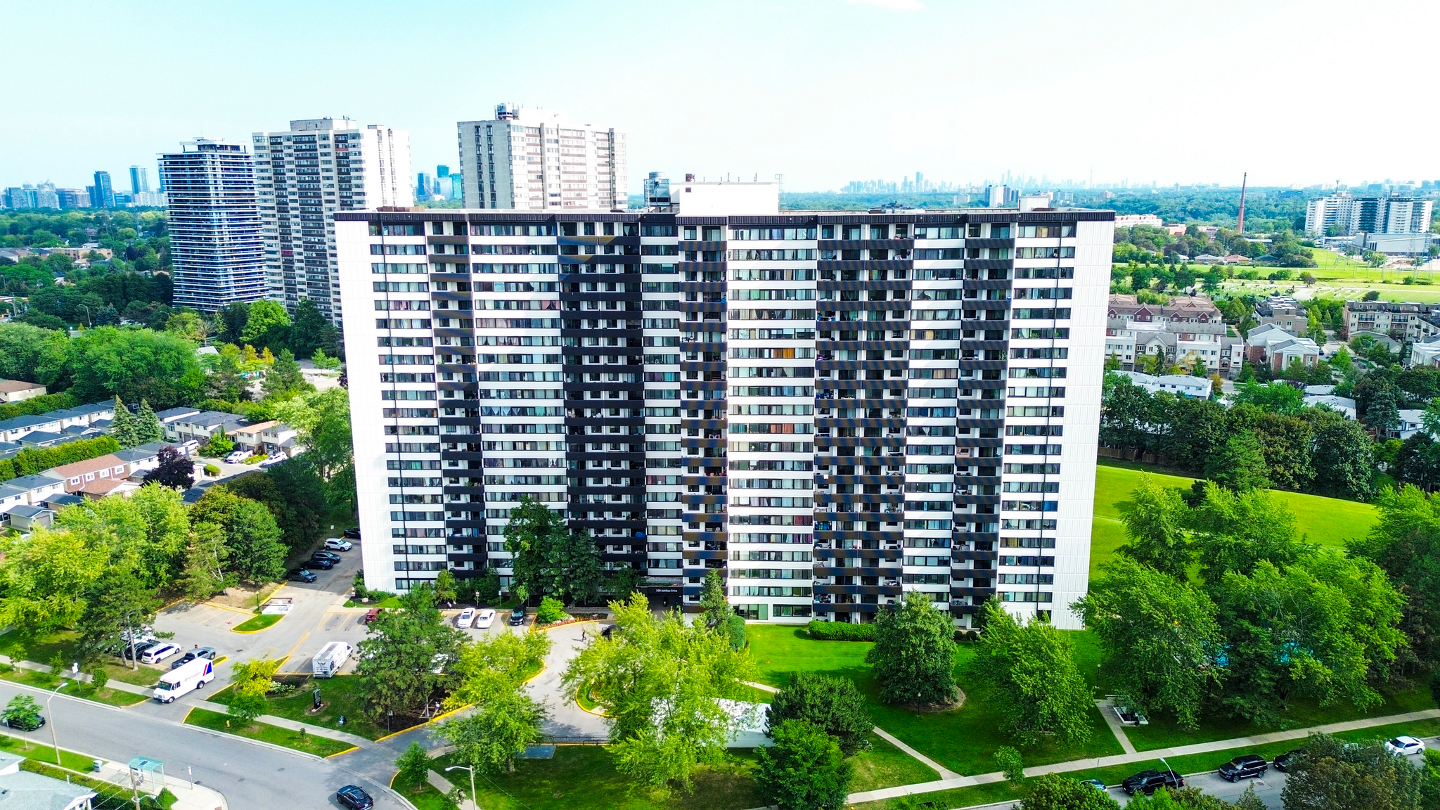 0415-300 Antibes Drive, Toronto, ON, M2R 3N8 - 3