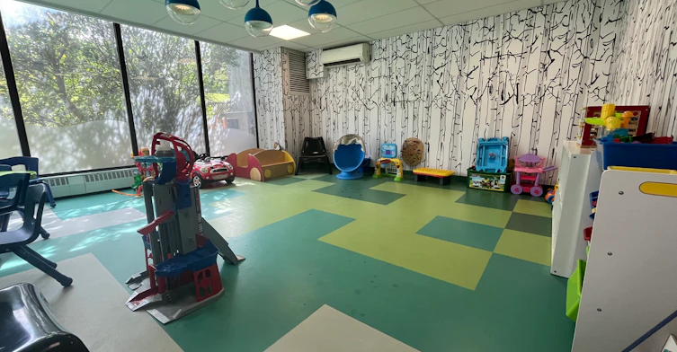 0816-300 Antibes Drive, Toronto, ON, M2R 3N8 - 21