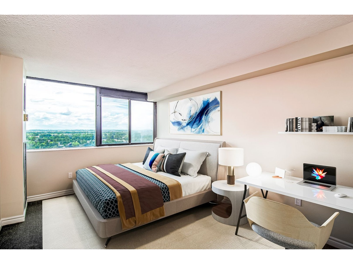 0917-300 Antibes Drive, Toronto, ON, M2R 3N8 - 14