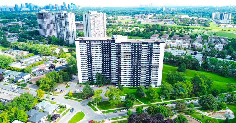 1813-300 Antibes Drive, Toronto, ON, M2R 3N8 - 26