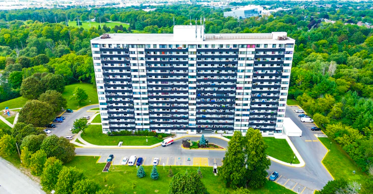 0401-120 Torresdale Avenue, Toronto, ON, M2R 3N7 - 3
