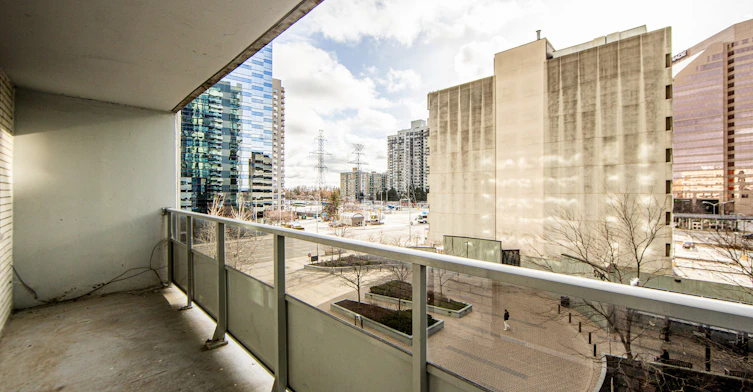 5754 Yonge Street, Toronto, ON, M2M 3T6 - 23