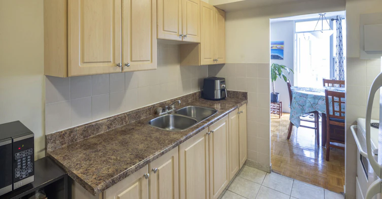 5754 Yonge Street, Toronto, ON, M2M 3T6 - 11