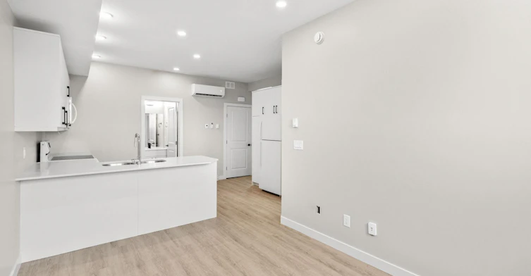 50 Ken Oblik Drive, Winnipeg, MB, R3Y 2K9 - 9