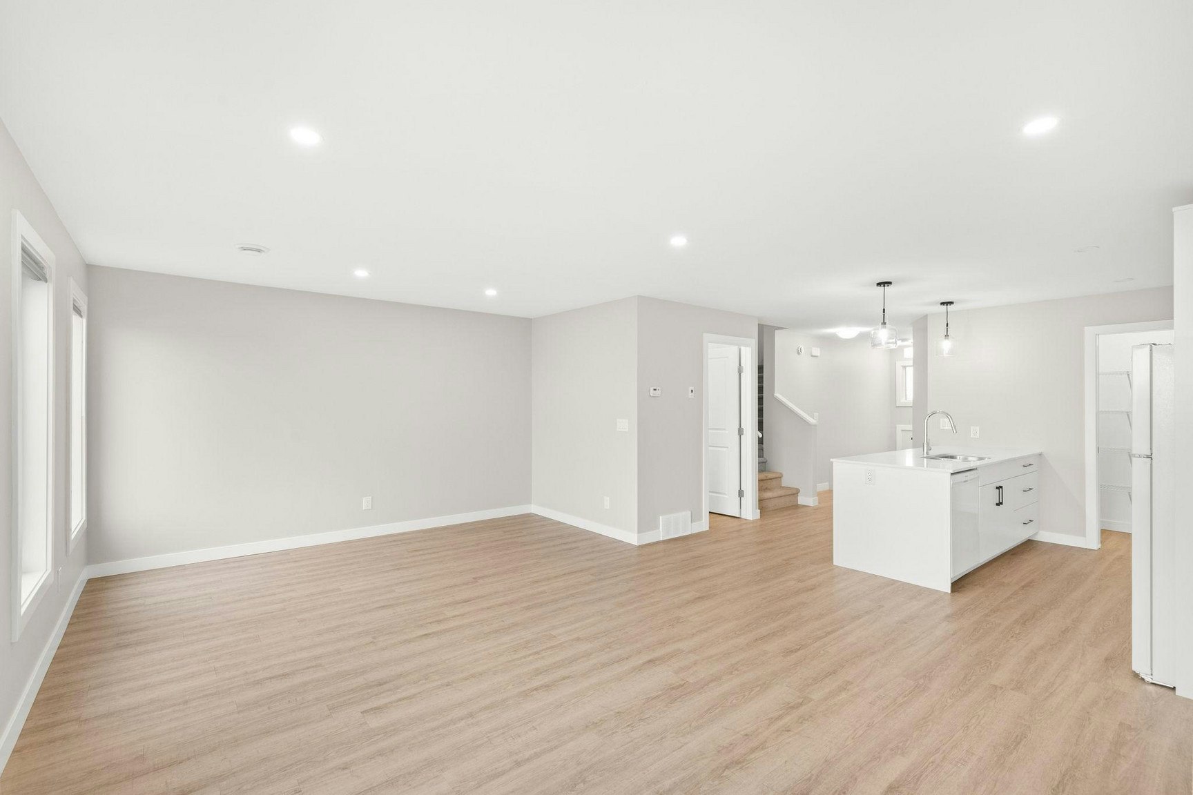 2-50 Ken Oblik Drive, Winnipeg, MB, R3Y 2K9 - 4