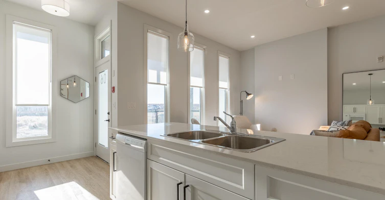 3-50 Ken Oblik Drive, Winnipeg, MB, R3Y 2K9 - 2