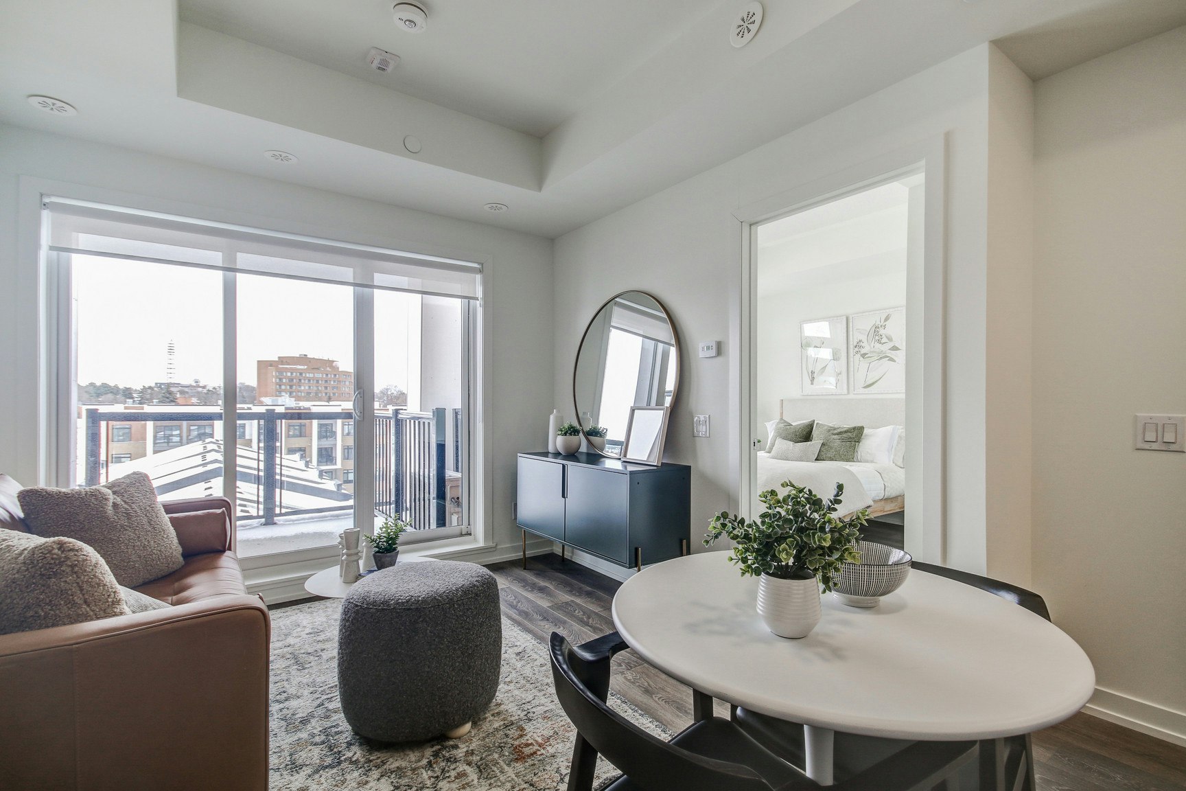 J403-125 Canon Jackson Drive, Toronto, ON, M6M 3Z4 - 6
