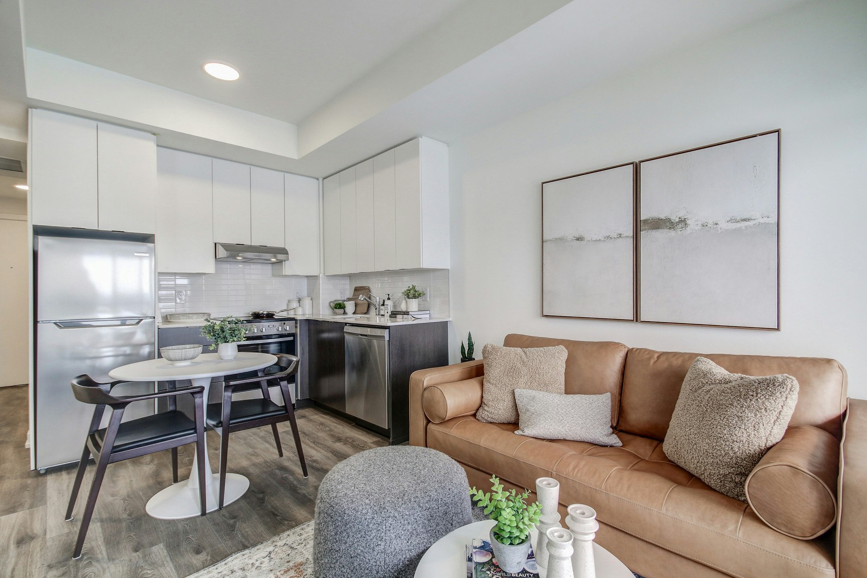J403-125 Canon Jackson Drive, Toronto, ON, M6M 3Z4 - 8