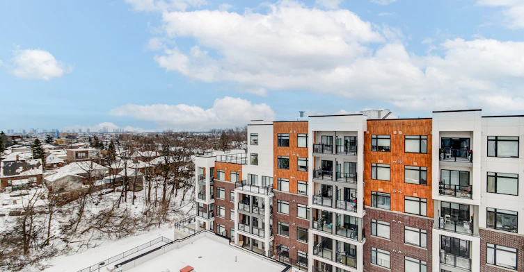 125 Canon Jackson Drive, Toronto, ON, M6M 3Z4 - 10