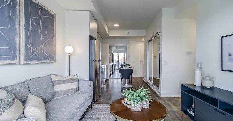 125 Canon Jackson Drive, Toronto, ON, M6M 3Z4 - 13