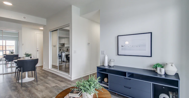 125 Canon Jackson Drive, Toronto, ON, M6M 3Z4 - 14
