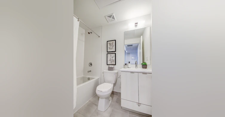125 Canon Jackson Drive, Toronto, ON, M6M 3Z4 - 8