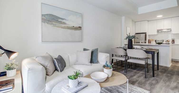 125 Canon Jackson Drive, Toronto, ON, M6M 3Z4