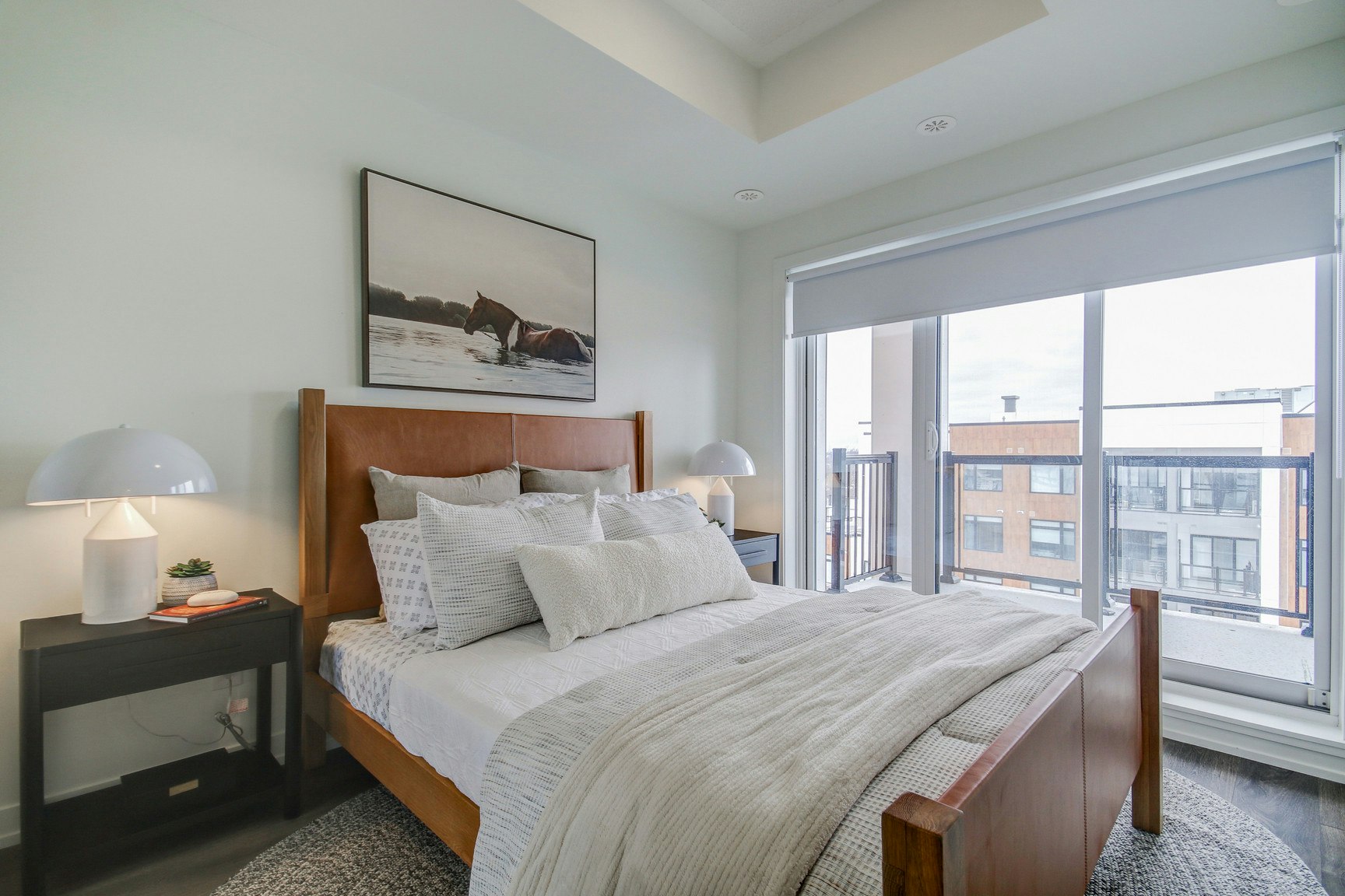 M409-125 Canon Jackson Drive, Toronto, ON, M6M 3Z4 - 4