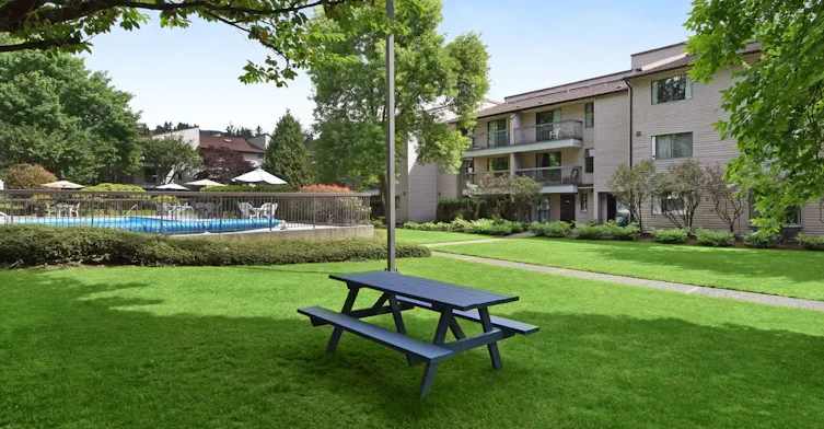 202-1180 Lansdowne Drive, Coquitlam, BC, V3E 1J7 - 23