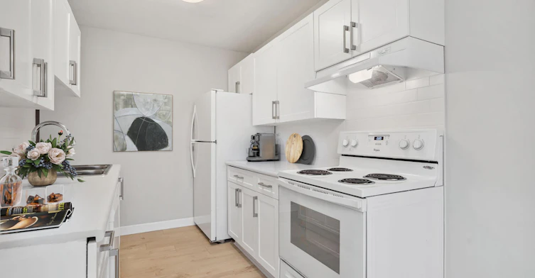 202-1180 Lansdowne Drive, Coquitlam, BC, V3E 1J7 - 8
