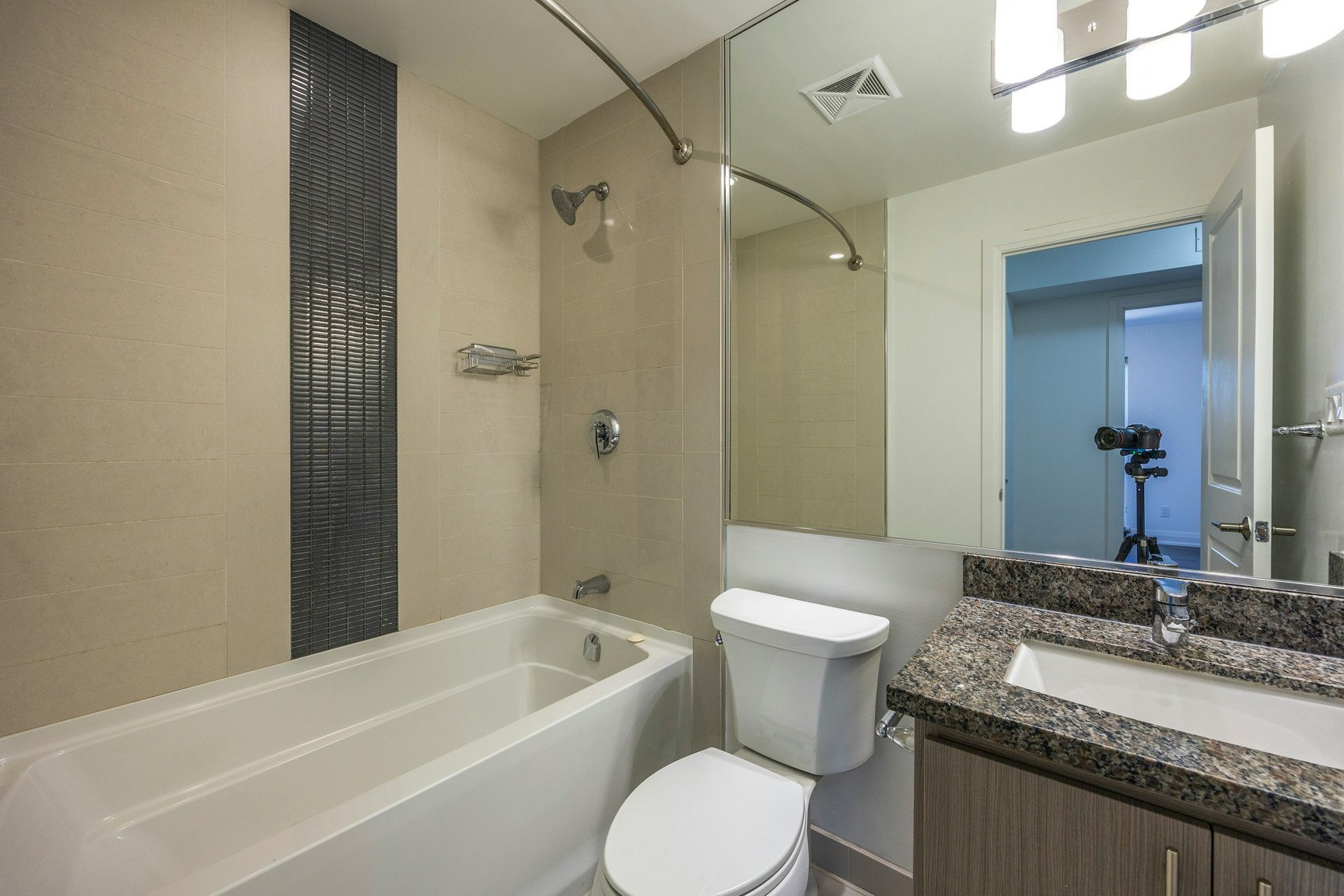 130 Raglan Avenue, Toronto, ON, M6C 0A7 - 12