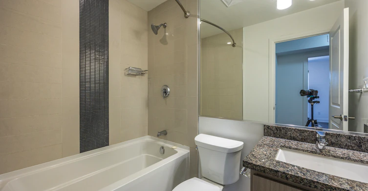 130 Raglan Avenue, Toronto, ON, M6C 0A7 - 12