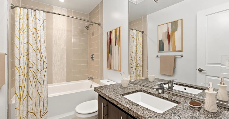130 Raglan Avenue, Toronto, ON, M6C 0A7 - 9