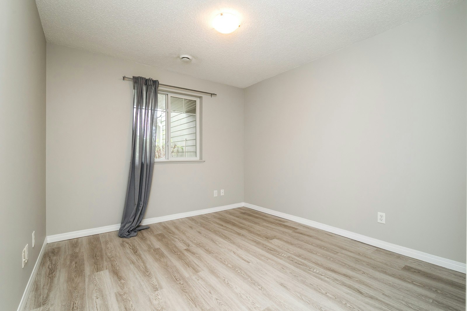 6925 199 Street Nw, Edmonton, AB, T5T 3X8 - 14